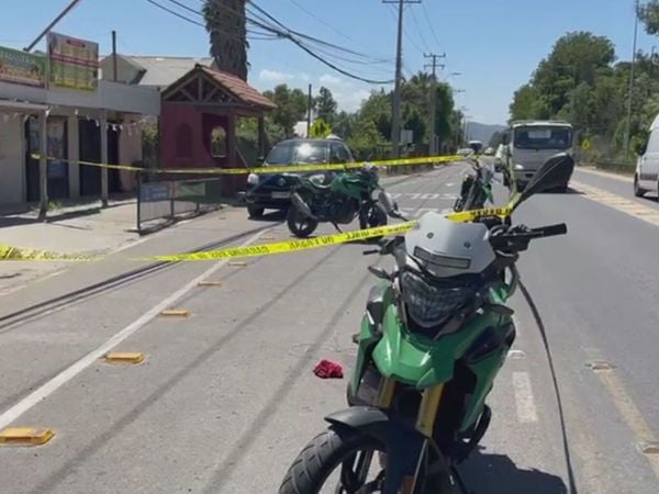 Mató a su pareja y apuñaló a dos hijos en plena calle de Melipilla