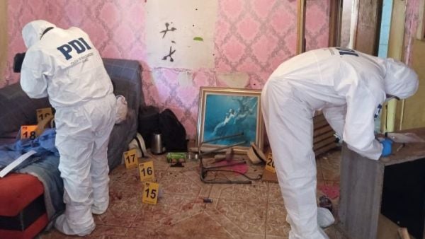 Tres hombres fueron acribillados dentro de departamento en Quillota