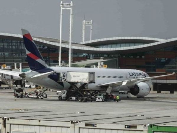 Avión de LATAM