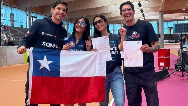 Matías Fernández junto a su hija Aylén Fernández