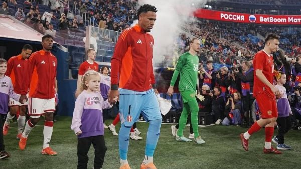 Rusia y Perú tuvieron un recibimiento estilo "Mundial" en su partido amistoso