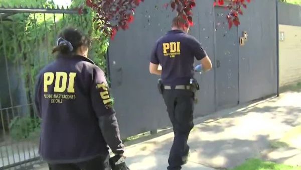 PDI realiza diligencias en La Reina por triple homicidio