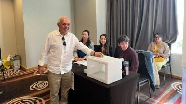 Elecciones 2025: así debutó el primer voto de chilenos en el extranjero