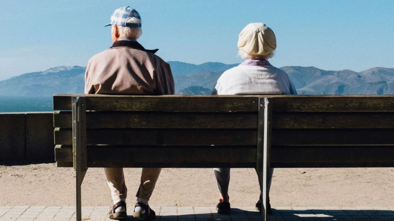 adulto mayor costos eleam