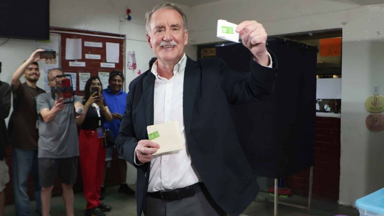 Candidato presidencial, Eduardo Artés