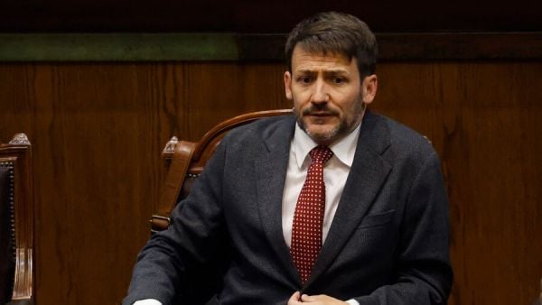 Cámara aprueba acusación constitucional contra Diego Pardow