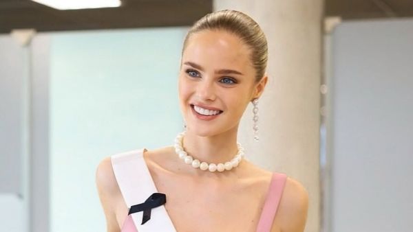 Inna Moll desfiló en bikini