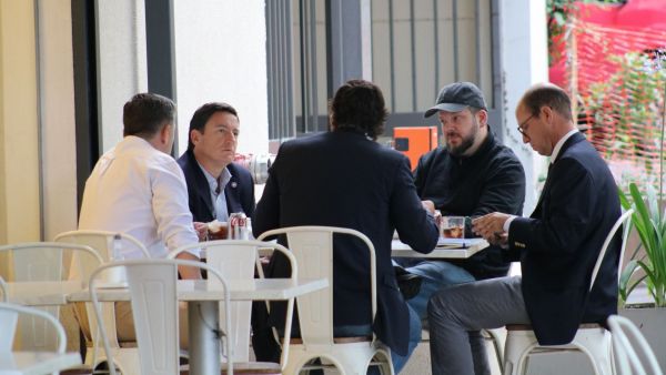 Reunión entre Republicanos y Partido Nacional Libertario