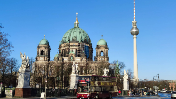 Buscan enfermeras para trabajar en Berlín