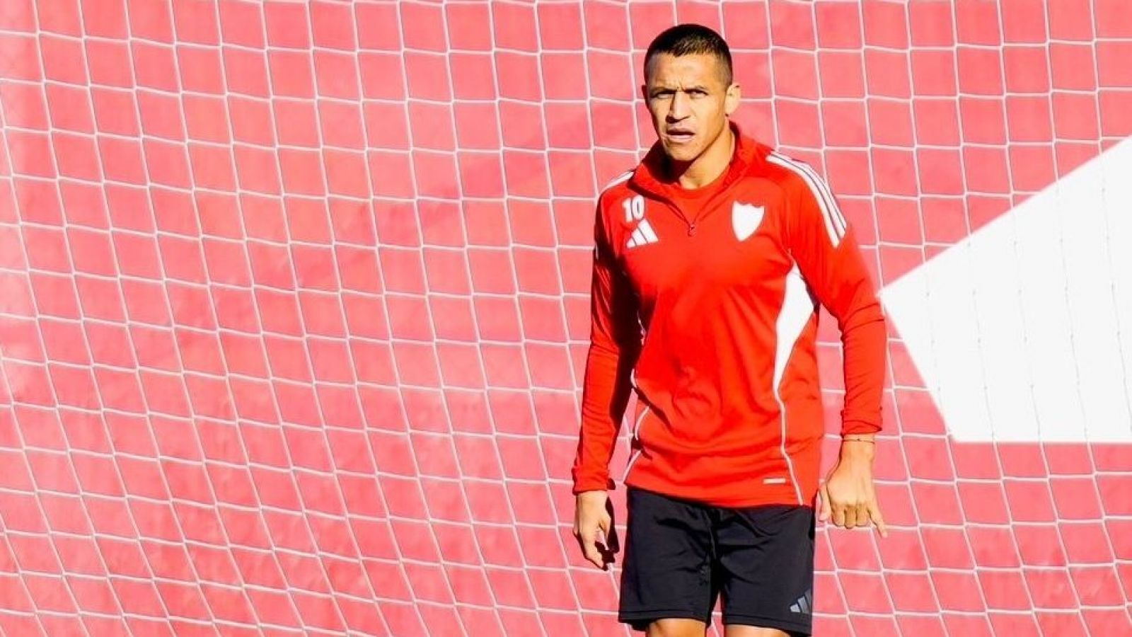 Alexis Sánchez podría volver a jugar en el duelo ante Espanyol
