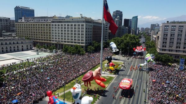 Paris Parade este domingo