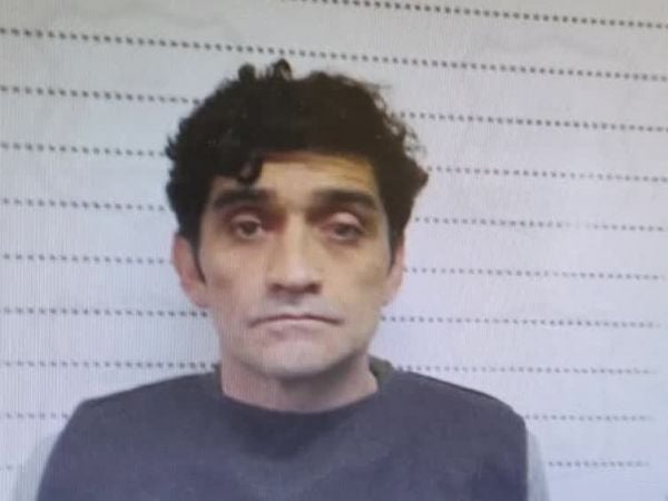 Reo fugado desde Colina II