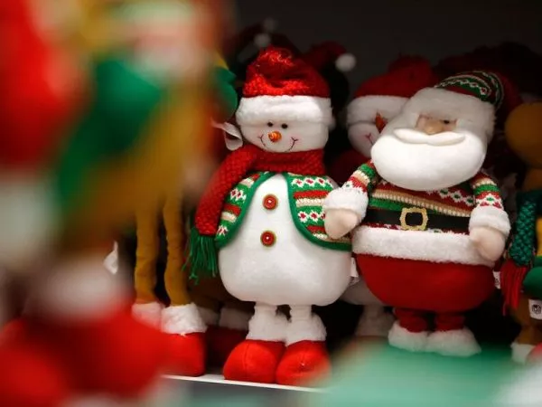 Decoraciones navideñas. Foto referencial feriados de diciembre en Chile 2025