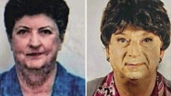 Dos fotografías de carnet de identidad: una de la madre fallecida y otra del hijo disfrazado.