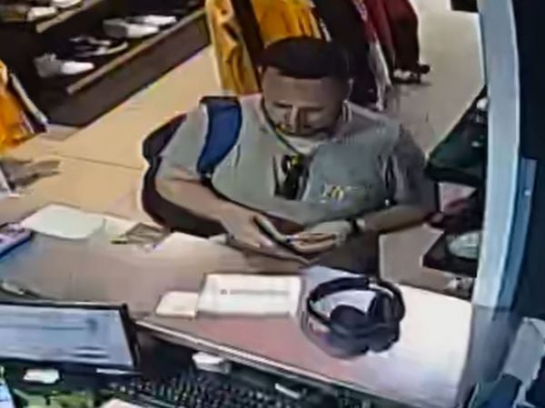 Amigo usó tarjetas bancarias