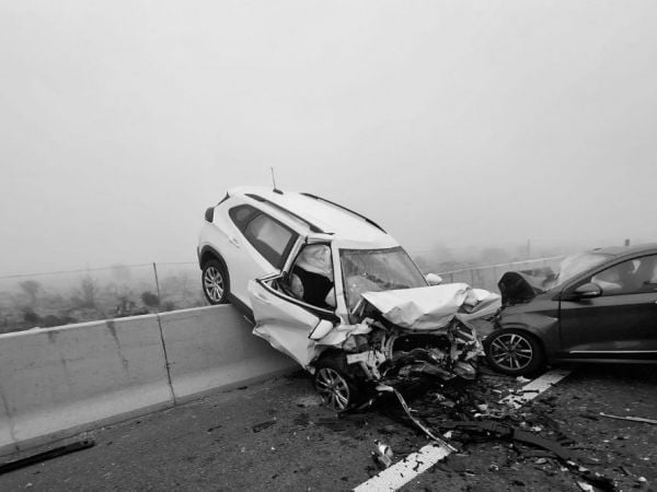 Choque frontal en Autopista Los Andes