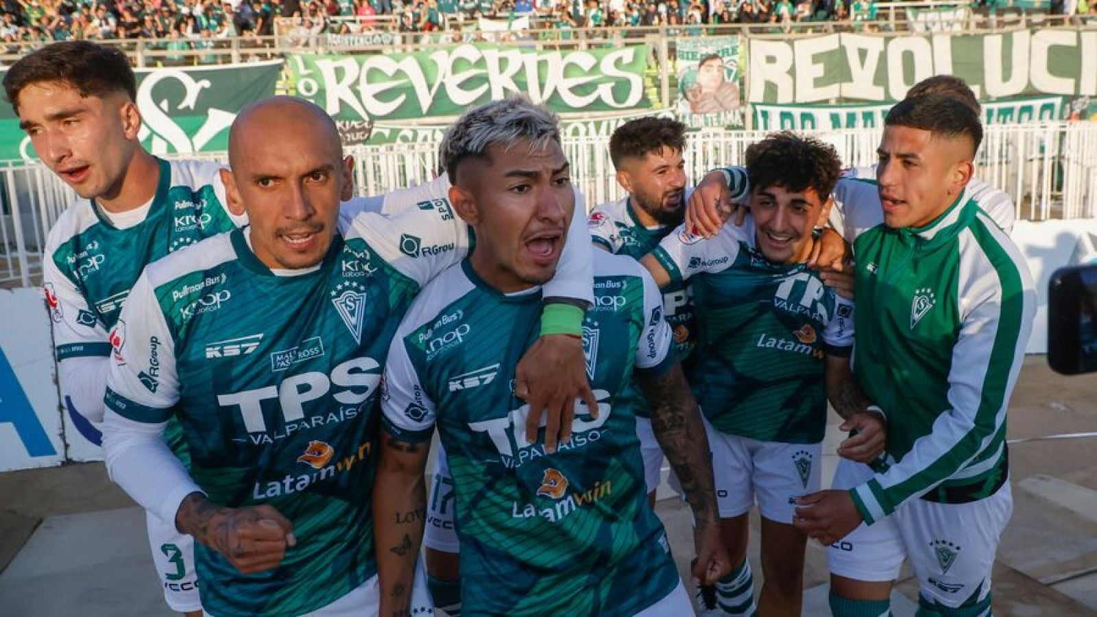 Ethan Espinoza en Wanderers