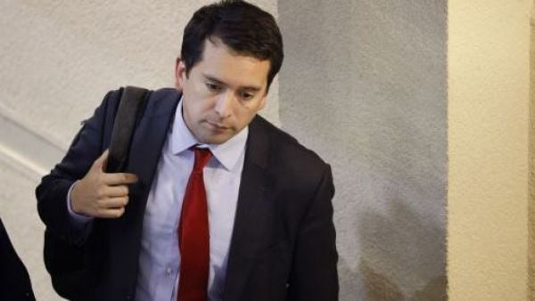 Cristián Araya no renunciará al Partido Republicano