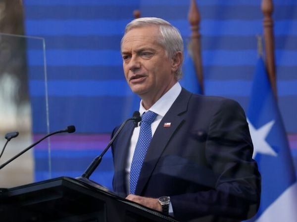 Kast destaca que reunión con Frei no fue un 