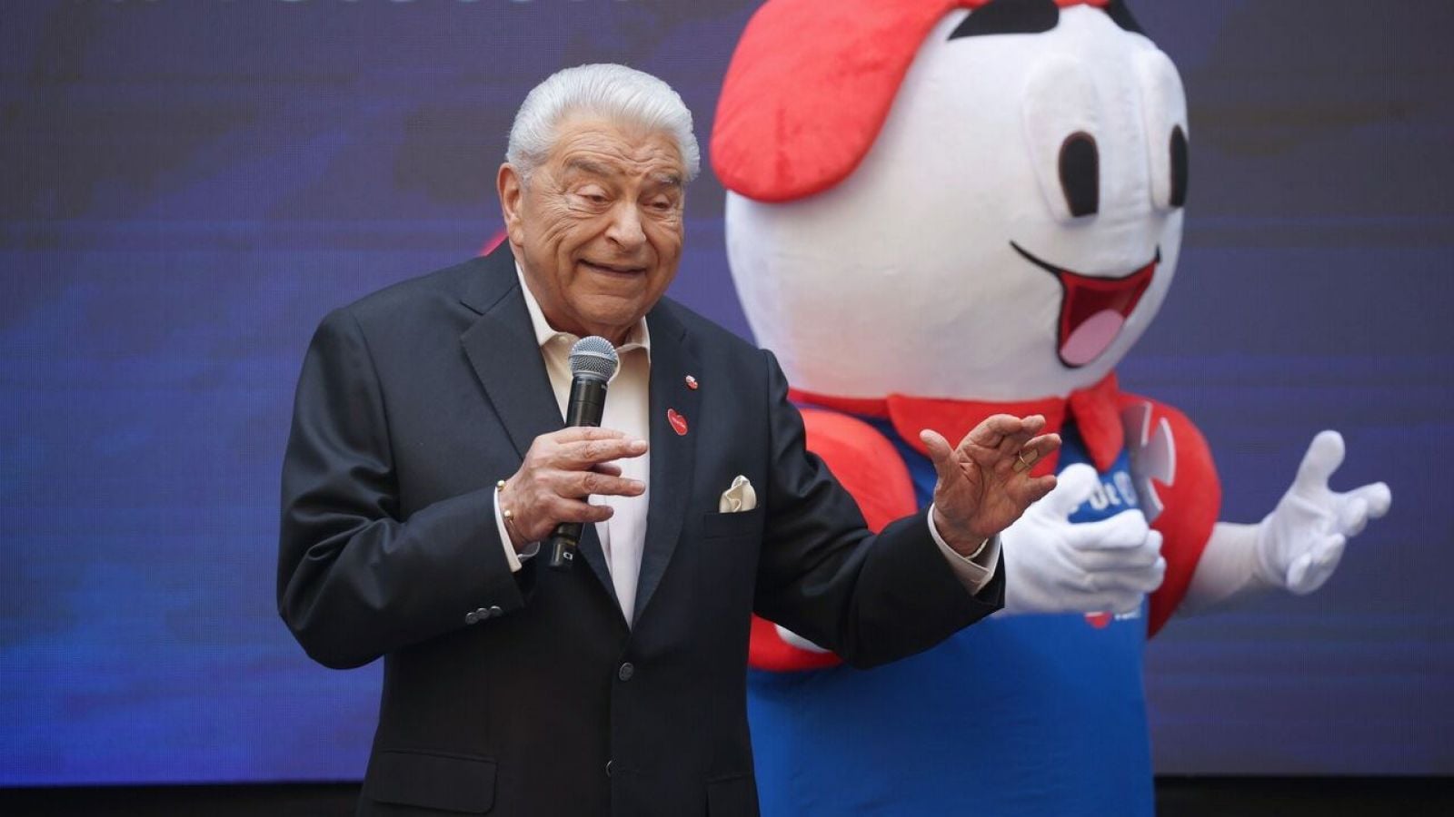 Don Francisco en la Teletón 2025