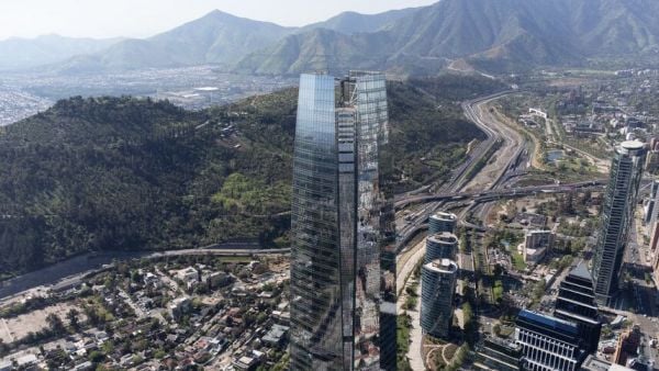 OCDE proyecta crecimiento del 2,4% en Chile durante 2025