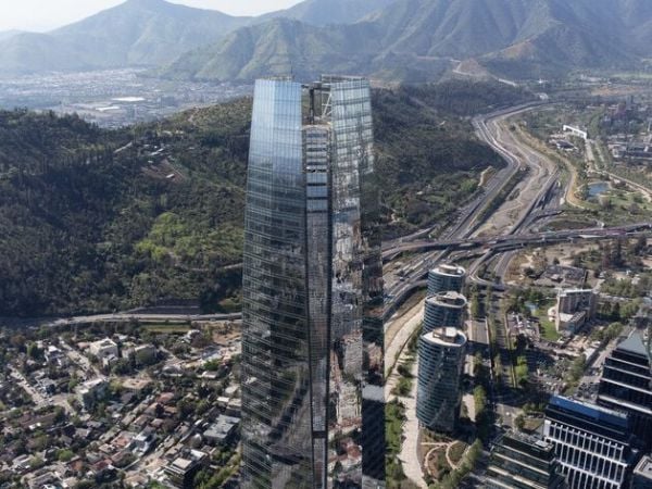 OCDE proyecta crecimiento del 2,4% en Chile durante 2025