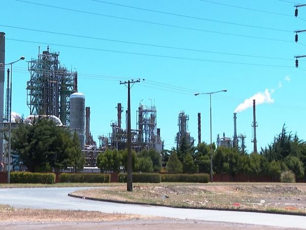 ENAP Hualpén deberá indemnizar con $7 mil millones a vecinos afectados por contaminación