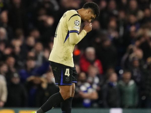 Ronald Araújo provocó gran preocupación tras su decisión de pedirle a Barcelona un tiempo para recuperarse mentalmente.