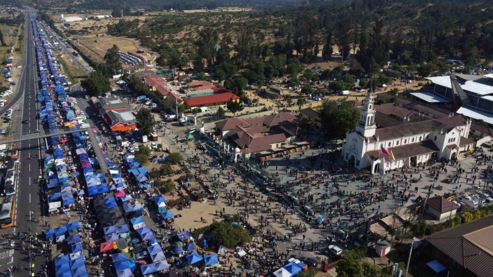 Ruta 68 y peregrinación a Lo Vásquez