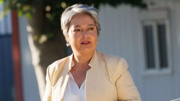 Jeannette Jara tras comparaciones con gobierno de Boric