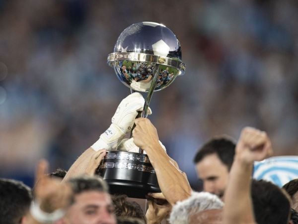 Universidad de Chile y Palestino en el top 10 de los clubes con más ganancias en la Copa Sudamericana