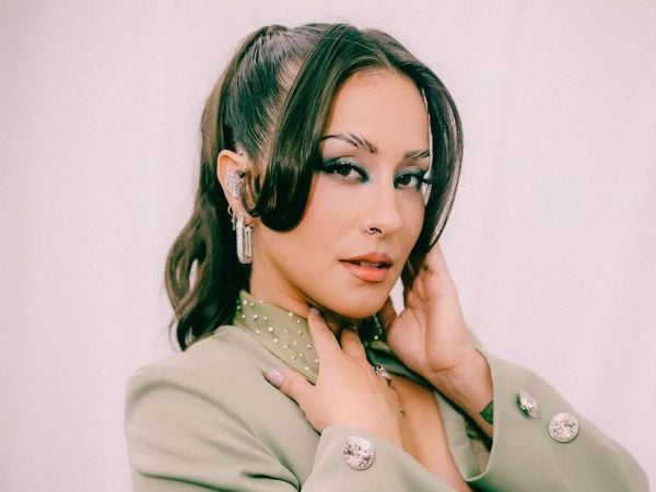 Denise Rosenthal presenta a nueva pareja