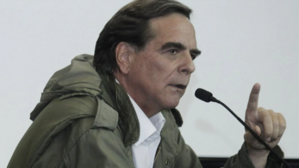 Felipe Berrios sobreseido abuso sexual