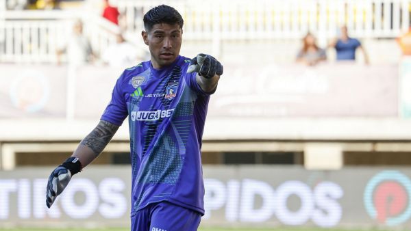 Brayan Cortés tuvo su reencuentro con compañeros de Colo Colo tras volver de Peñarol