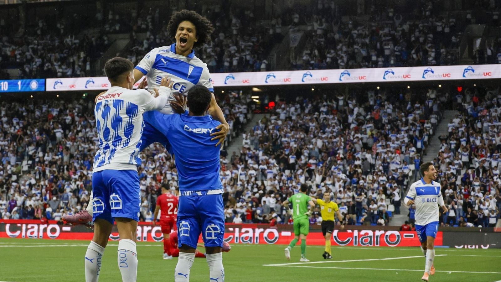 Universidad Católica se quedó con el Chile 2 a Copa Libertadores