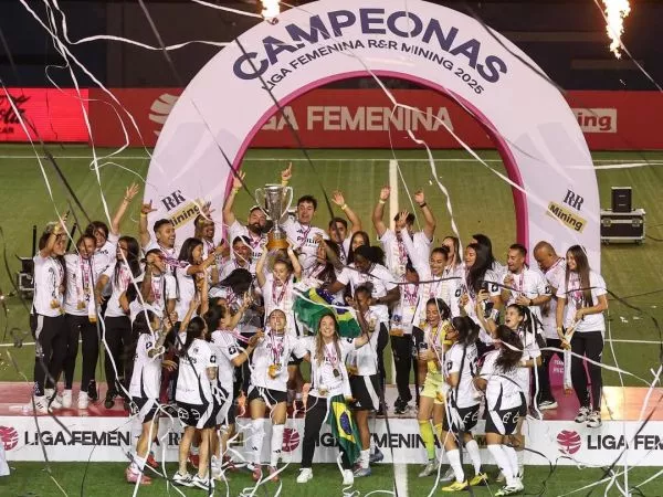 Colo Colo se consagró campeón del fútbol femenino