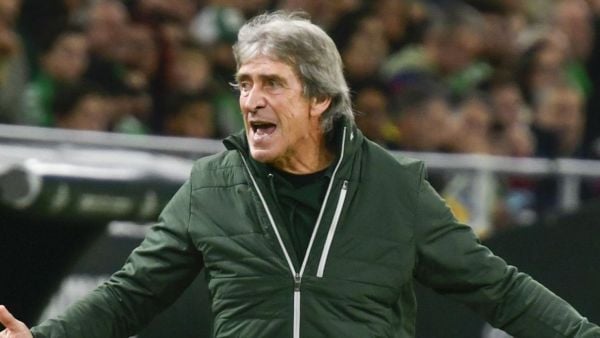 El Betis de Manuel Pellegrini cayó 5-3 ante Barcelona