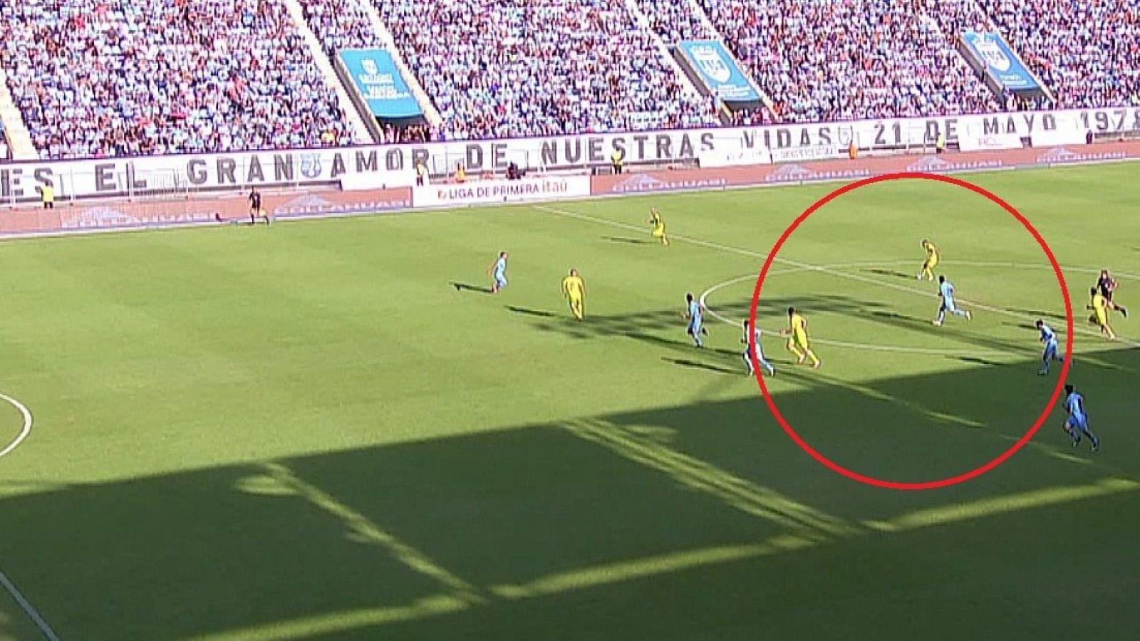La U sufrió la anulación de un gol ante Deportes Iquique en el primer tiempo.
