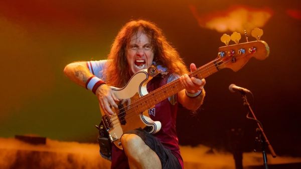 Steve Harris de Iron Maiden