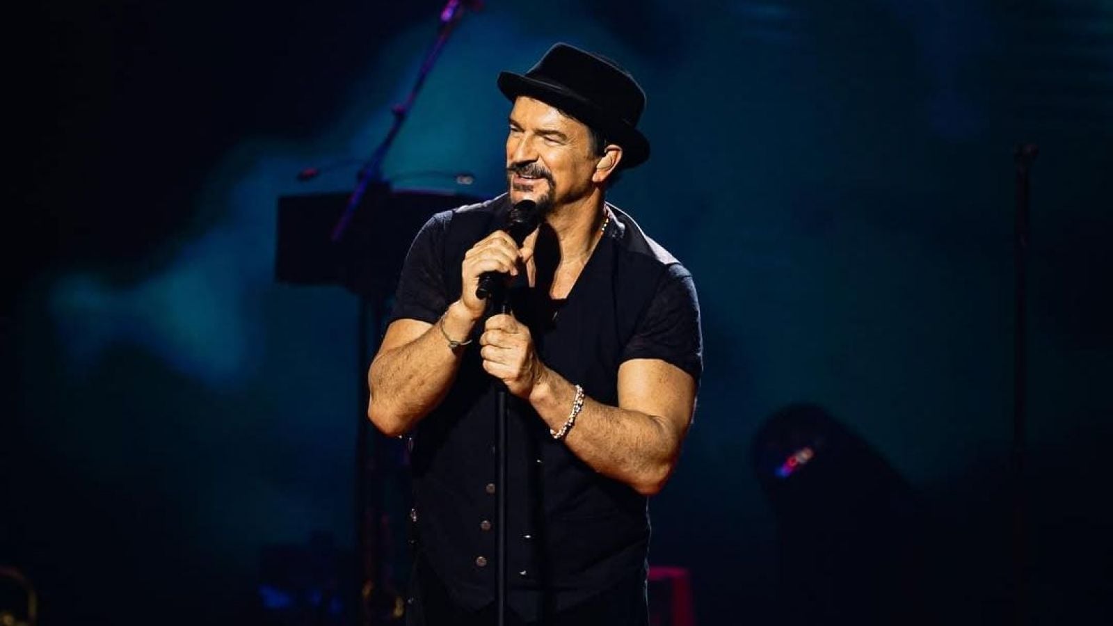 Ricardo Arjona suma noveno concierto en el Movistar Arena de Chile