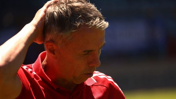 Gustavo Álvarez y la U se mantienen enfrentados por su salida