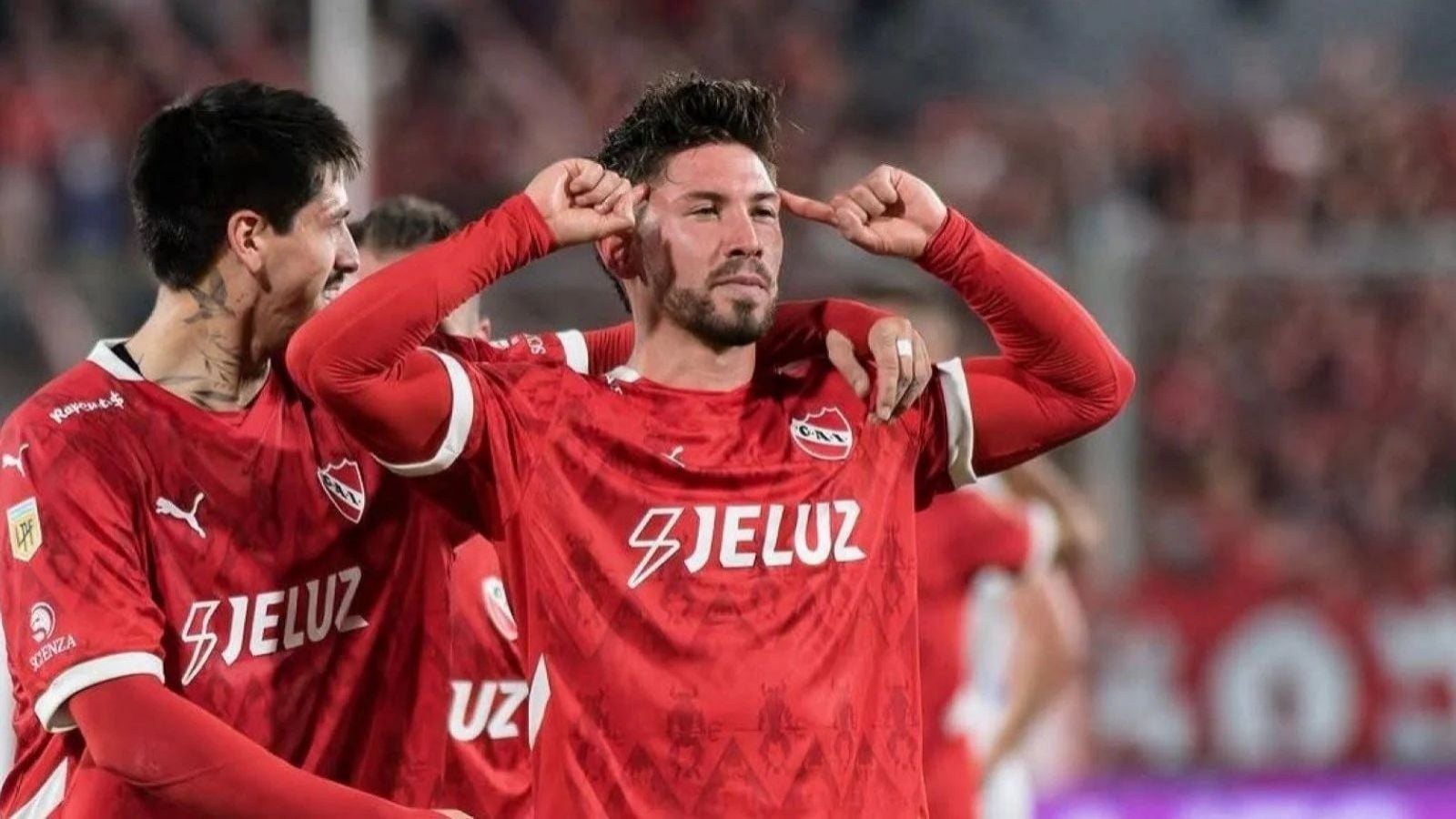 Vicente Pizarro estaría en carpeta para reforzar a Independiente