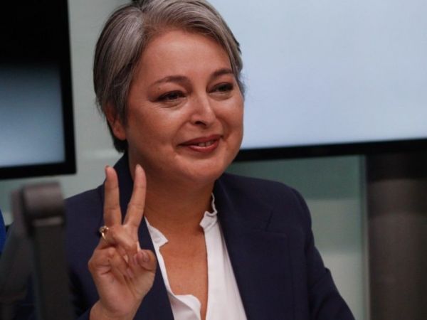 Resultados preliminares: Jara gana ampliamente a Kast en Japón