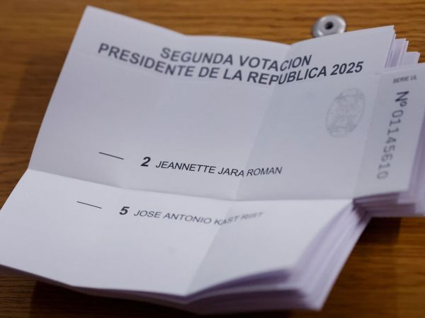 Voto elecciones Chile 2025