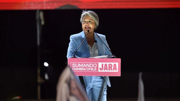 Jeannette Jara se impone en Nueva Zelanda tras primeros resultados preliminares