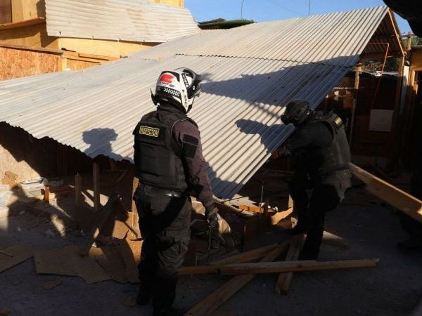 Desalojo campamento El Trébol