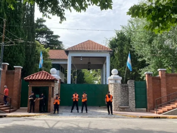 Encuentran muerto a soldado en residencia de Milei