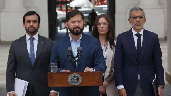 Boric anuncia reforma en Gendarmería