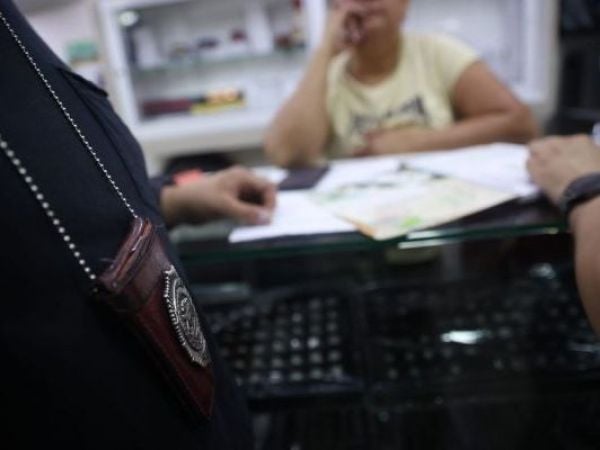 Detienen a ciudadano pakistaní en fiscalización a joyerías de galería del centro de Santiago