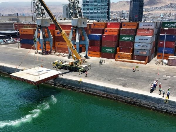Balsa del balneario de Antofagasta
